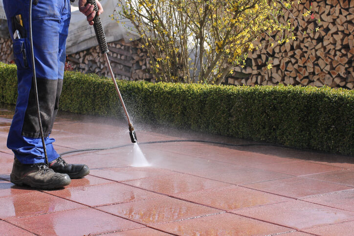 Pressure washing by LA Blast Away